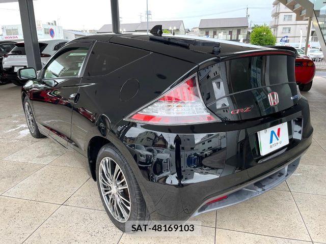 Honda CR-Z 2012-11 7216764-13