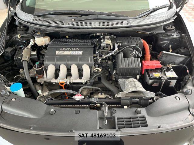Honda CR-Z 2012-11 7216764-18