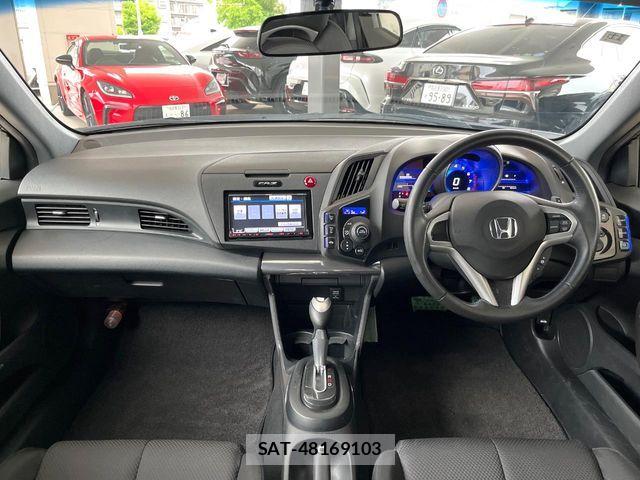 Honda CR-Z 2012-11 7216764-1