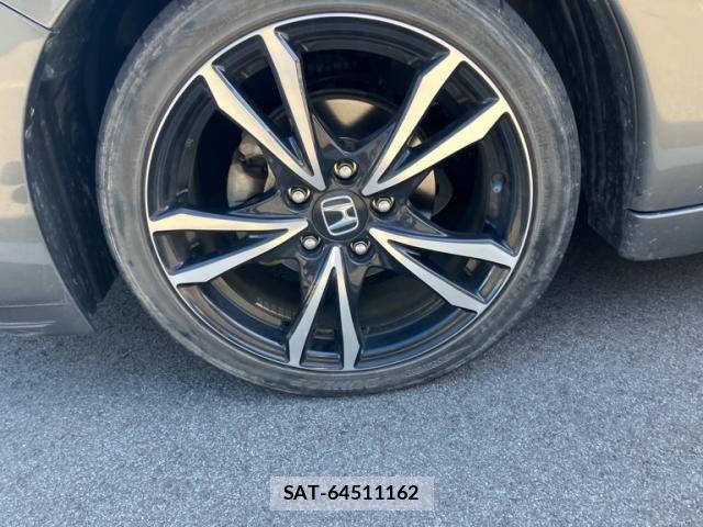 Honda CR-Z 2013-08 7216770-4