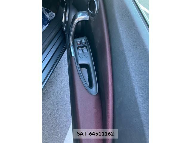Honda CR-Z 2013-08 7216770-8