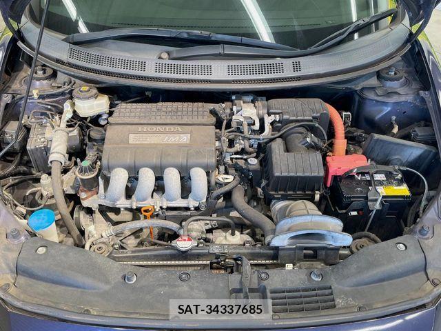 Honda CR-Z 2013-05 7216765-17