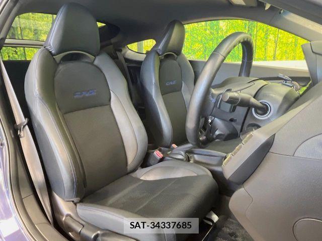 Honda CR-Z 2013-05 7216765-7
