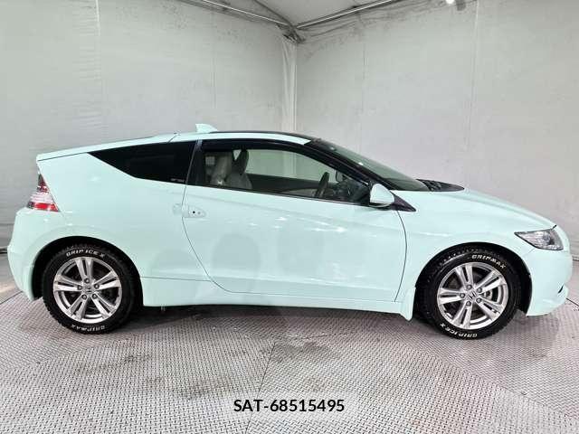 Honda CR-Z 2010-06 7216763-3