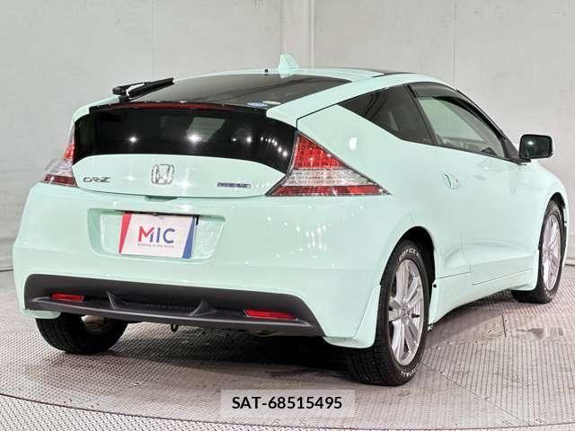 Honda CR-Z 2010-06 7216763-4