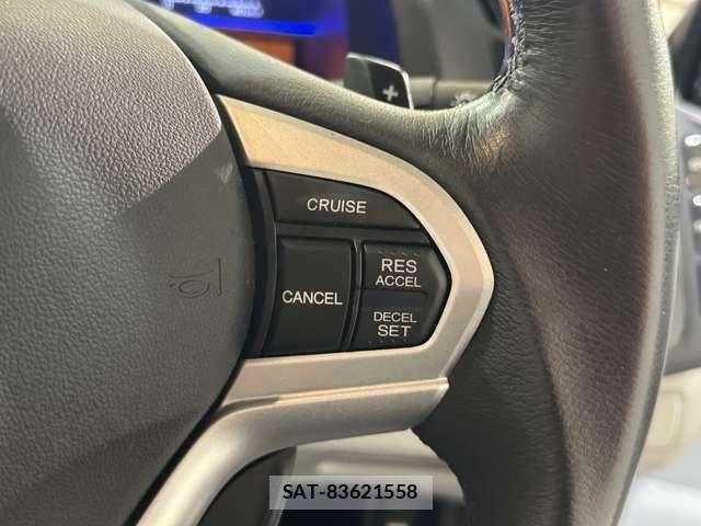 Honda CR-Z 2010-04 7271758-12