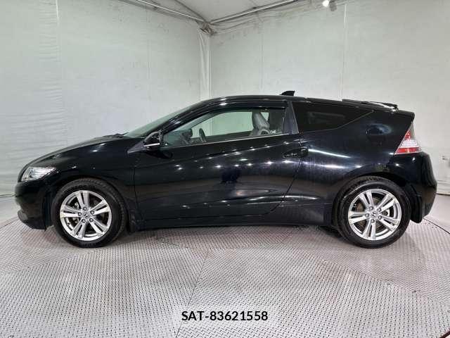 Honda CR-Z 2010-04 7271758-7