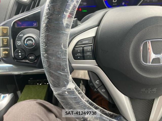 Honda CR-Z 2010-12 7326447-15