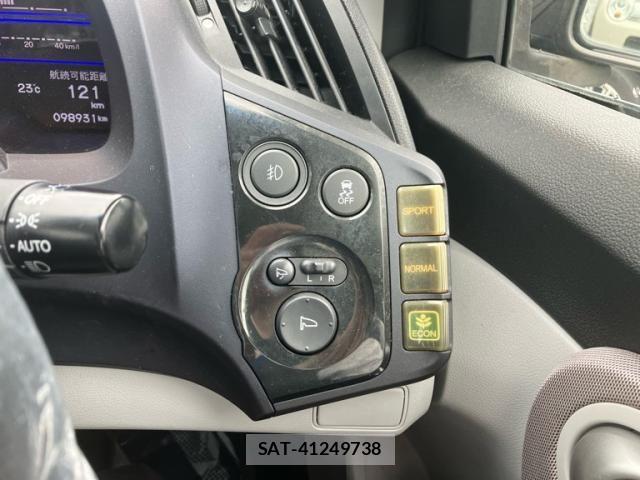 Honda CR-Z 2010-12 7326447-17