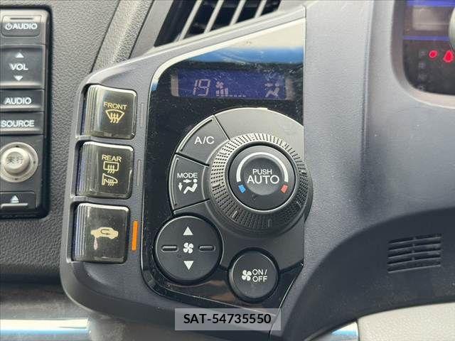 Honda CR-Z 2011-03 7326444-3