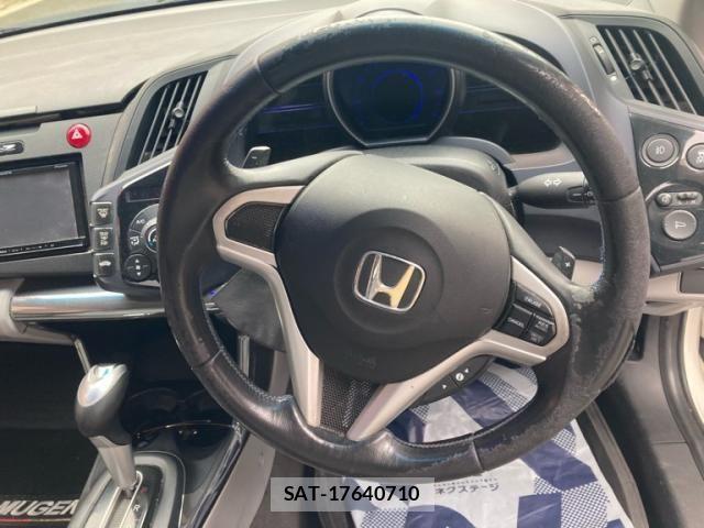 Honda CR-Z 2010-03 7357348-16