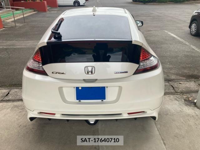 Honda CR-Z 2010-03 7357348-4