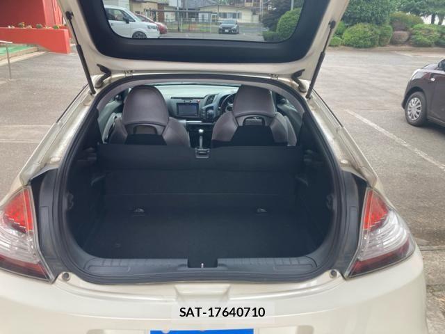 Honda CR-Z 2010-03 7357348-7