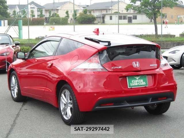 Honda CR-Z 2010-05 7453712-17