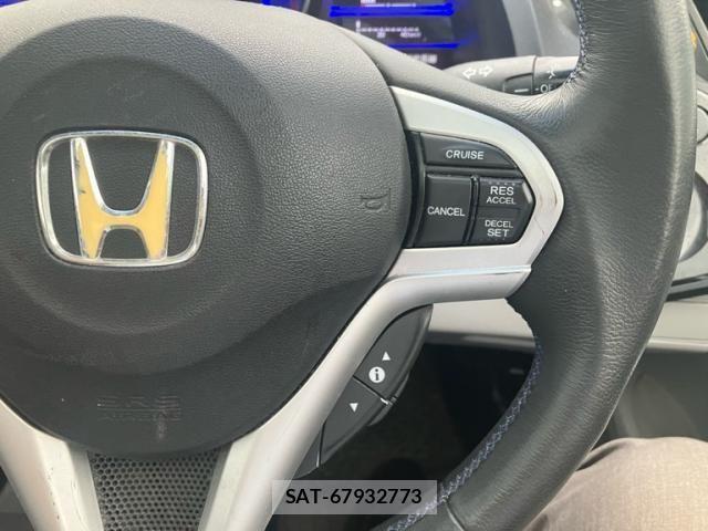Honda CR-Z 2010-05 7453715-13