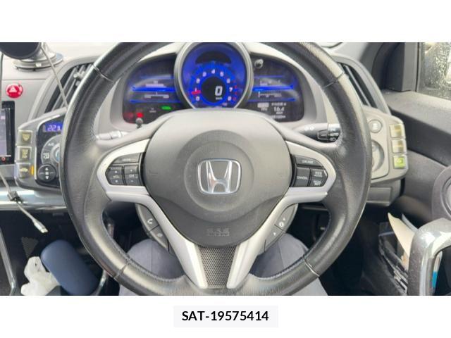 Honda CR-Z 2012-06 7615896-17