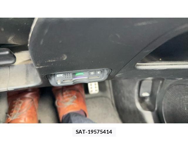 Honda CR-Z 2012-06 7615896-21