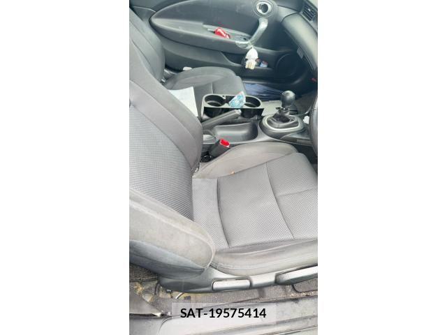 Honda CR-Z 2012-06 7615896-23