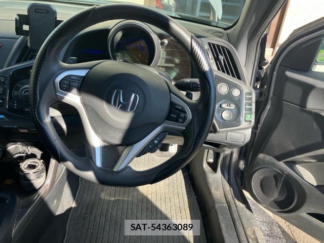 Honda CR-Z 2011-12 7615898-15