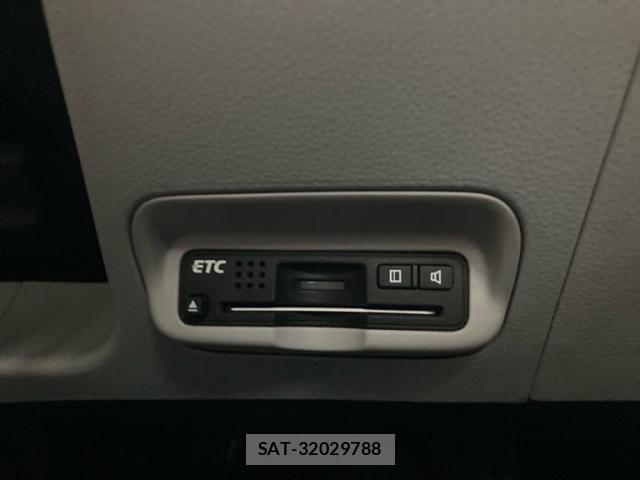 Honda CR-Z 2010-07 7615899-12