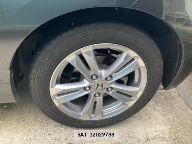 Honda CR-Z 2010-07 7615899-20
