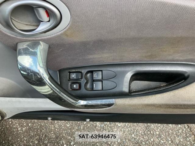 Honda CR-Z 2010-12 7722290-10