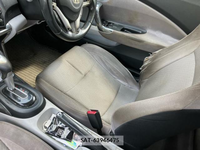 Honda CR-Z 2010-12 7722290-19