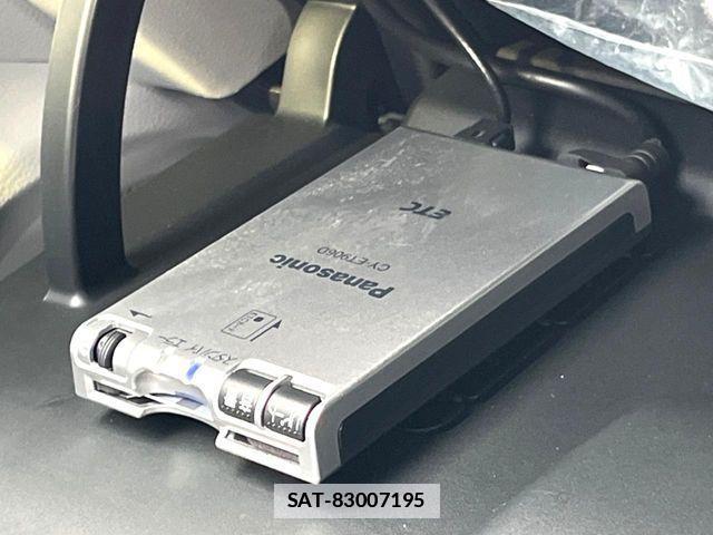 Honda CR-Z 2010-08 7875945-5