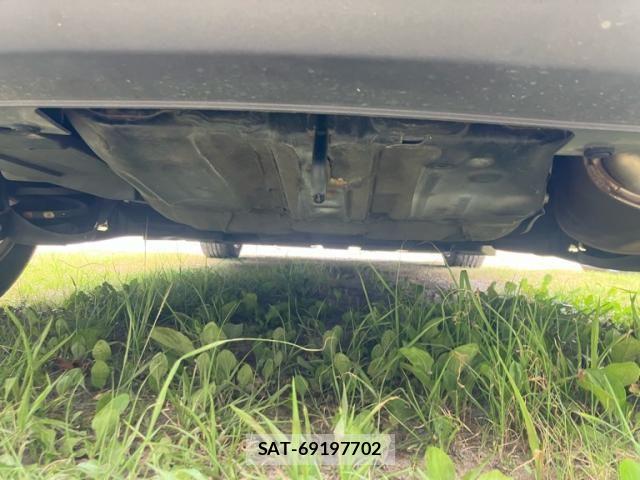 Honda CR-Z 2010-05 7875944-6