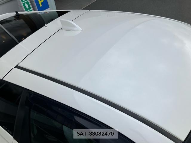 Honda CR-Z 2010-03 8098697-4