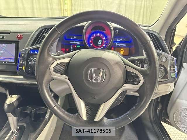 Honda CR-Z 2012-06 8129552-9