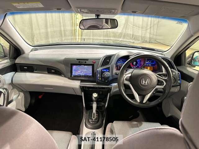 Honda CR-Z 2012-06 8129552-16