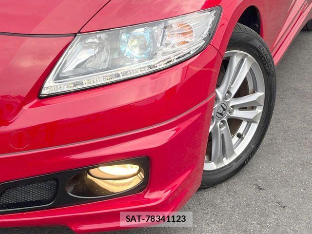 Honda CR-Z 2010-06 8129539-12