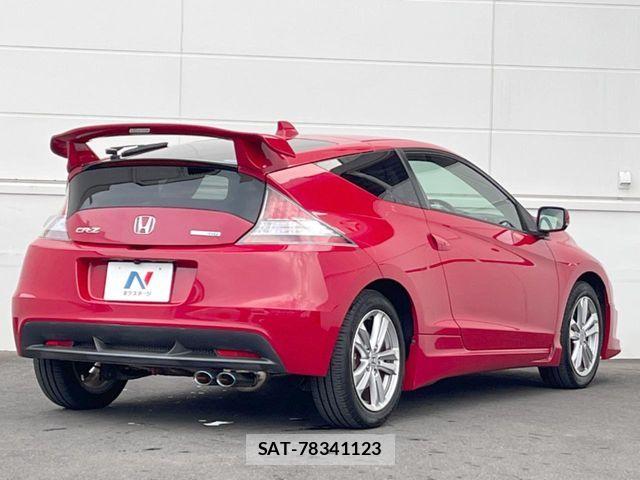 Honda CR-Z 2010-06 8129539-17
