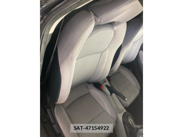 Honda CR-Z 2010-02 8229445-14