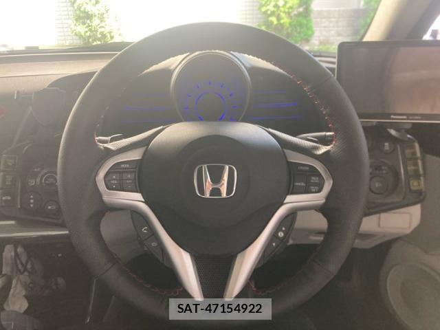 Honda CR-Z 2010-02 8229445-16