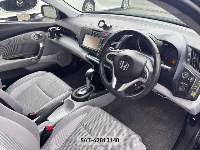 Honda CR-Z 2010-08 8244941-1
