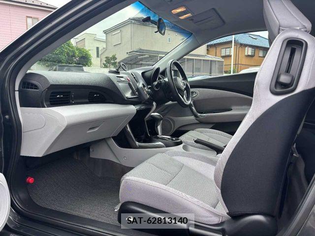 Honda CR-Z 2010-08 8244941-19