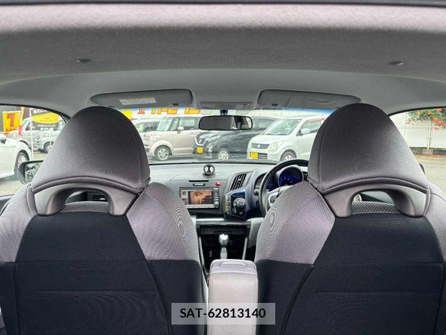 Honda CR-Z 2010-08 8244941-22