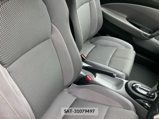 Honda CR-Z 2010-10 8244940-10