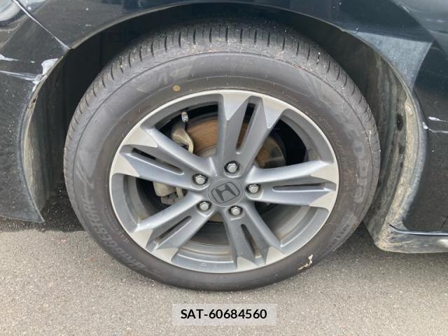 Honda CR-Z 2012-12 8244943-12