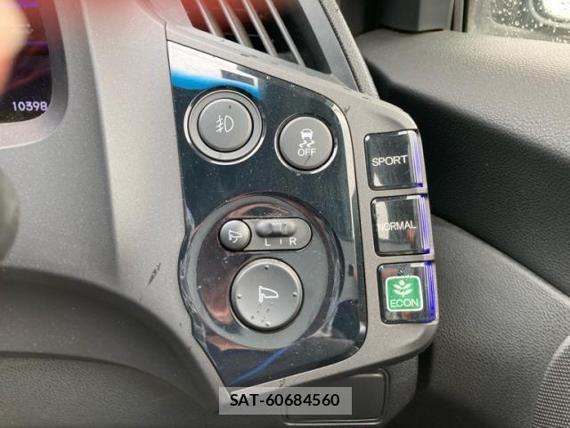 Honda CR-Z 2012-12 8244943-20