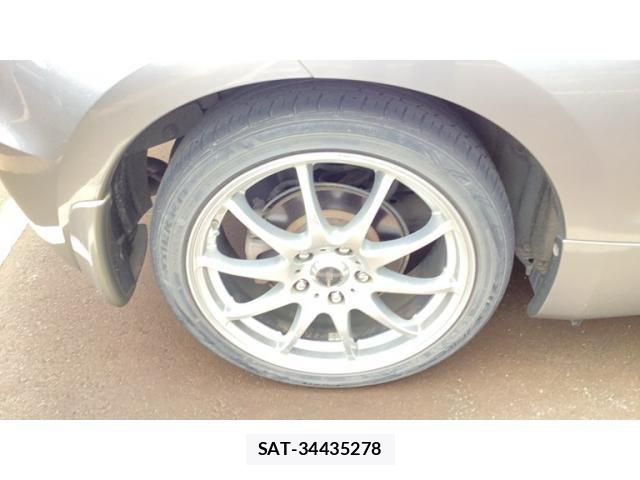 Honda CR-Z 2010-03 8335413-20