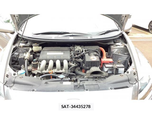 Honda CR-Z 2010-03 8335413-8