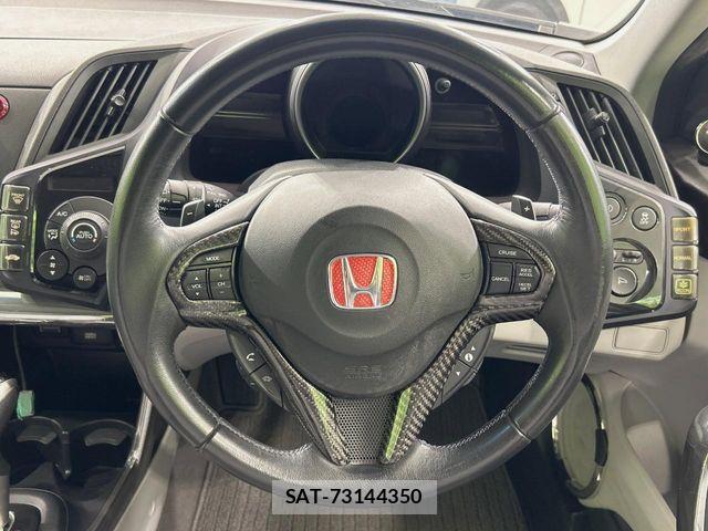 Honda CR-Z 2010-02 8335411-10