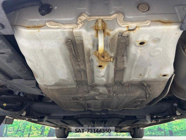 Honda CR-Z 2010-02 8335411-18