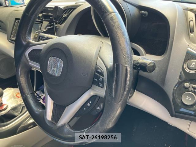 Honda CR-Z 2010-06 8335412-25
