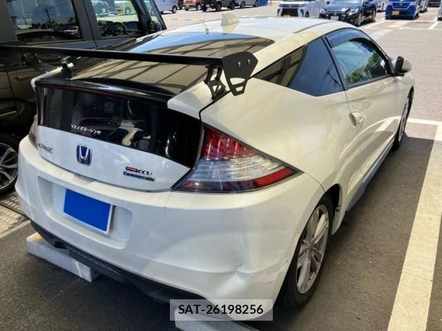 Honda CR-Z 2010-06 8335412-6