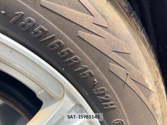 Honda CR-Z 2010-07 8411842-9