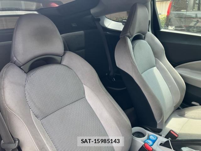 Honda CR-Z 2010-07 8411842-12